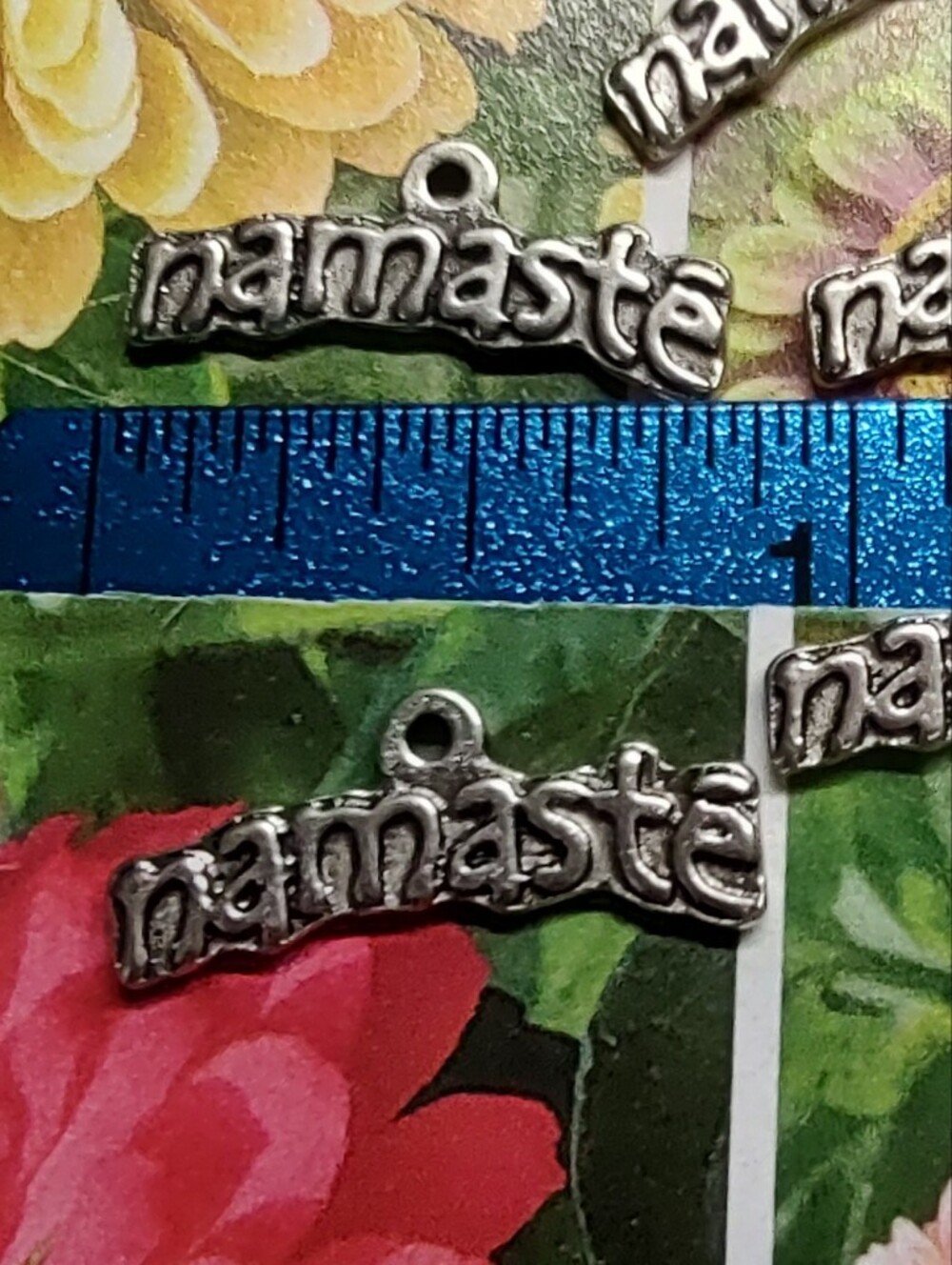 5 Silver "Namaste" Metal Yoga Charm Diy Jewelry